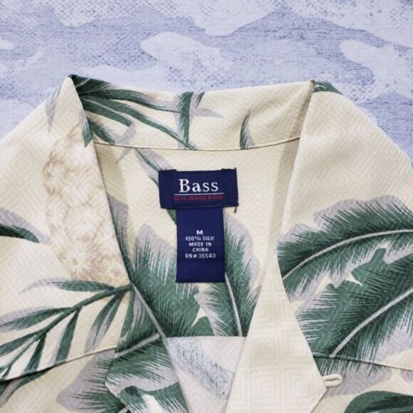 G.H. Bass Hawaiian Shirt Mens Medium Yellow 100% Silk Hibiscus Short‎ Sleeve - Picture 3 of 9